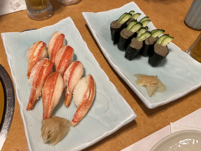 カニ寿司とカニ味噌の軍艦