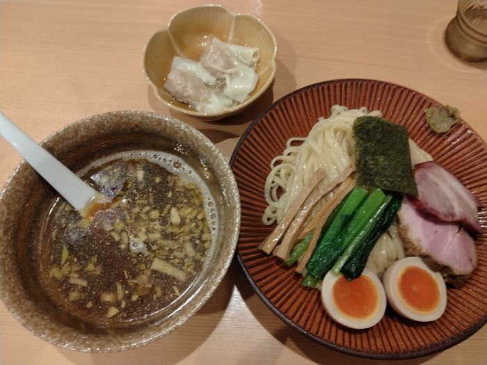 お休みの煮干しとワンタントッピング