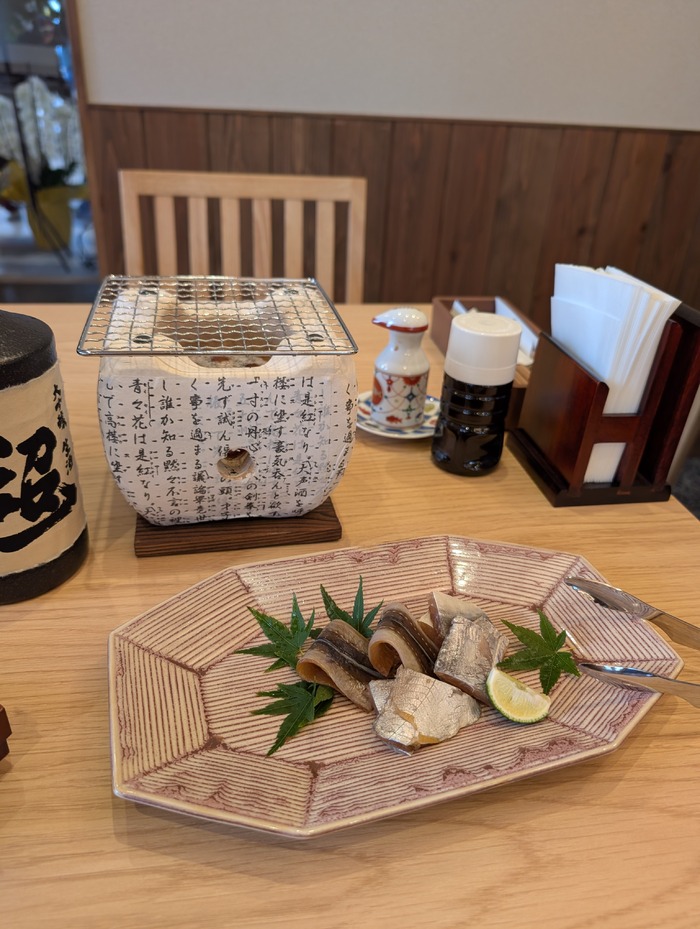 自分のペースで楽しめる干物盛り合わせ